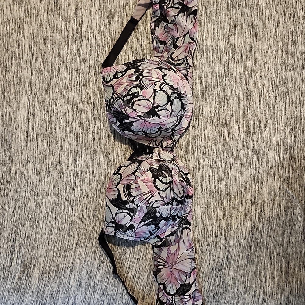 42 DD torrid curve beautiful butterfly print bra